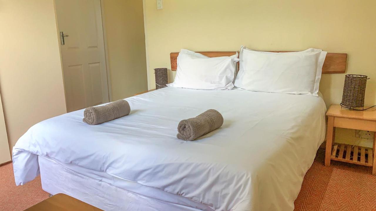 Wits End Mountain Resort Champagne Valley Экстерьер фото