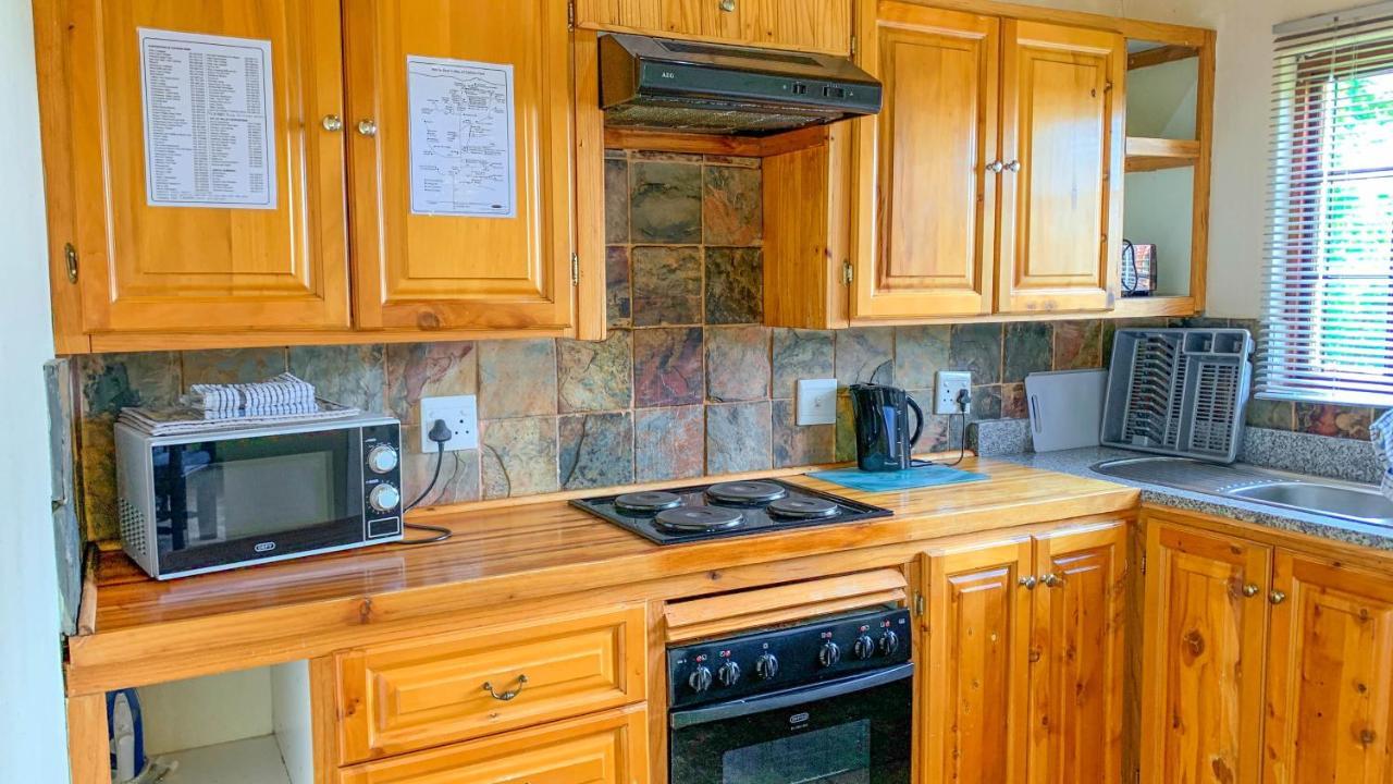 Wits End Mountain Resort Champagne Valley Экстерьер фото