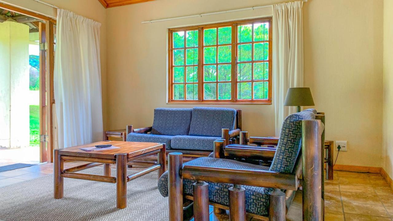 Wits End Mountain Resort Champagne Valley Экстерьер фото