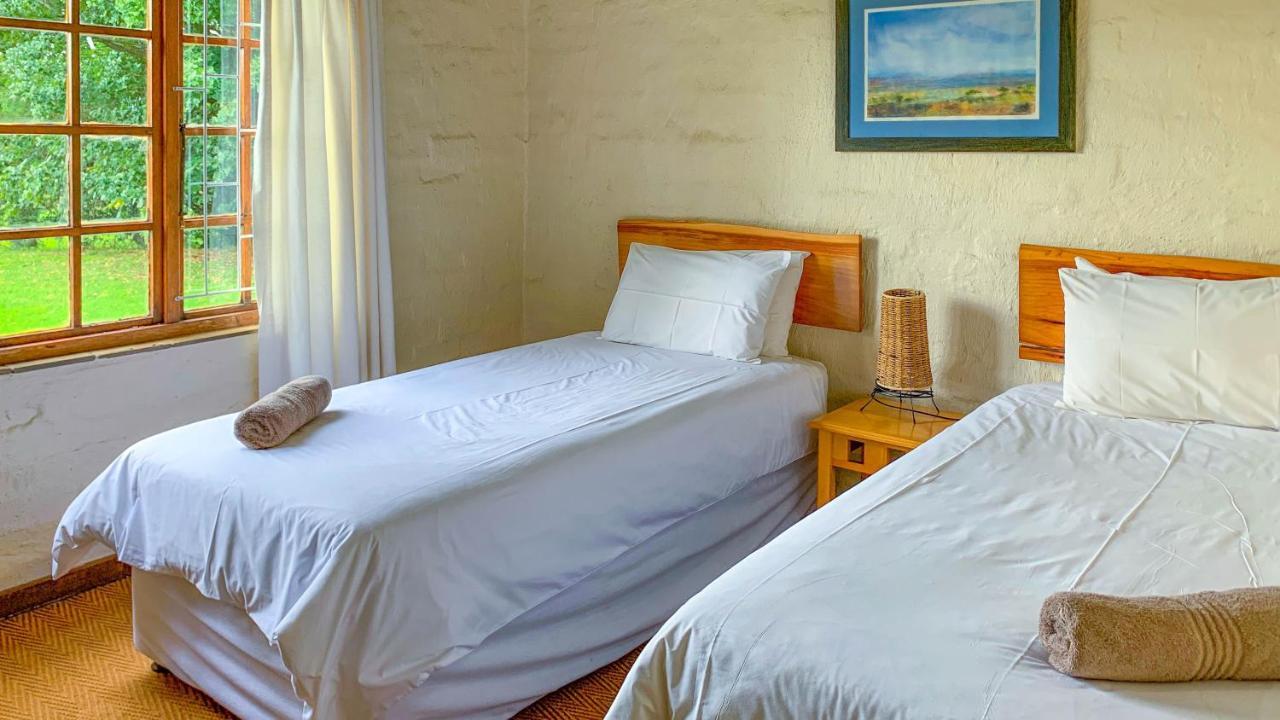 Wits End Mountain Resort Champagne Valley Экстерьер фото