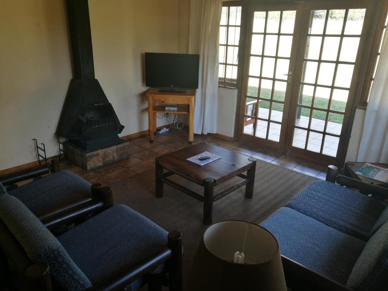 Wits End Mountain Resort Champagne Valley Экстерьер фото
